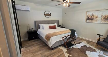 The Lakeview Cabin- 1 bedroom