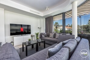 Smart TV