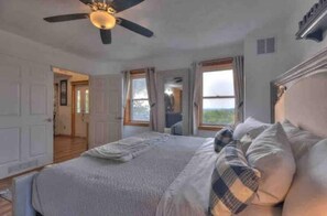 5 soverom, reiseseng for barn, wi-fi (inkludert) og sengetøy