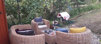 Chambre Dans Maison Face à la Rivière Dain