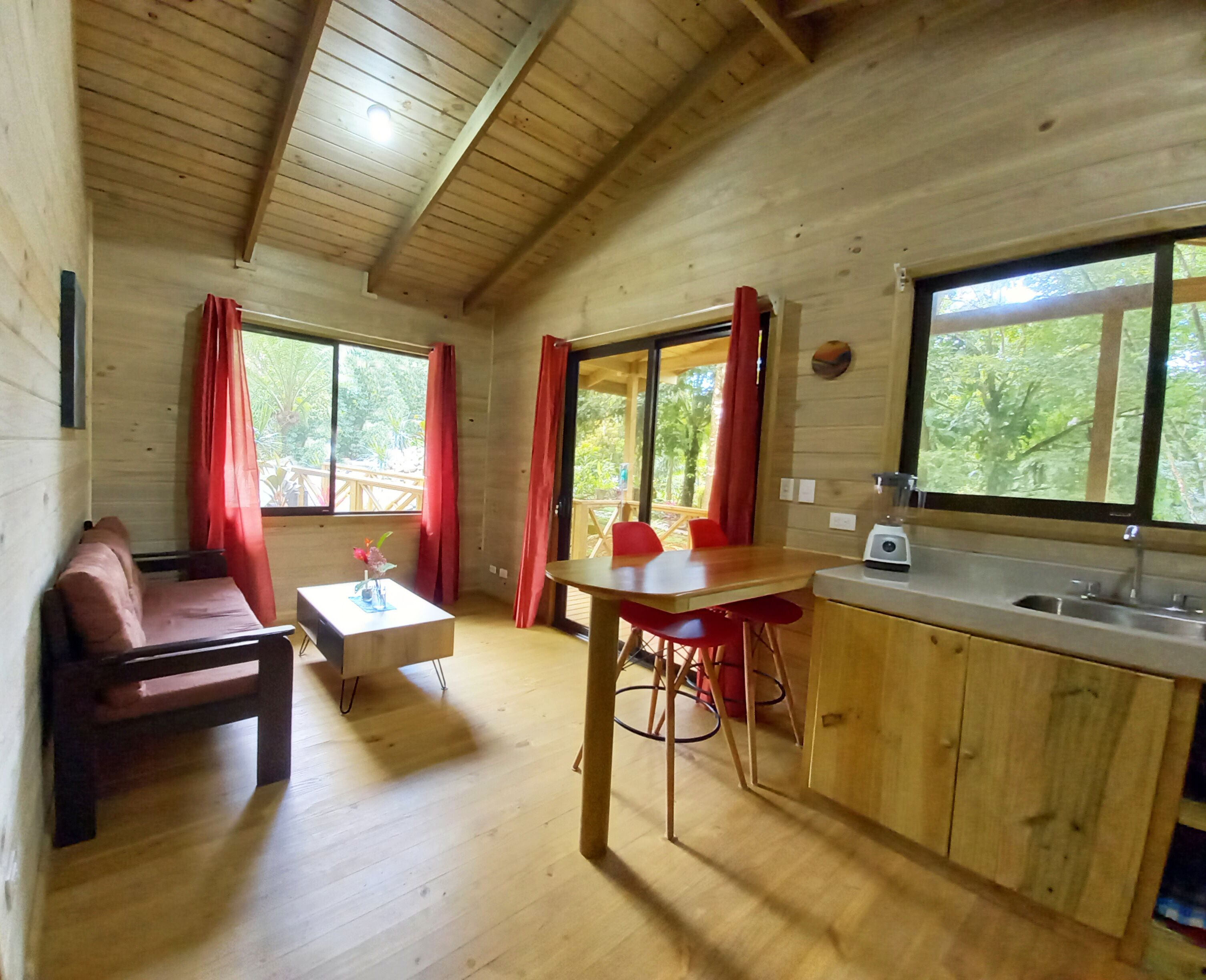 Comfort Cabin | Living area