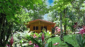 Comfort Cabin | 1 bedroom, individually decorated, individually furnished