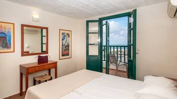 1 bedroom, desk, iron/ironing board, free WiFi