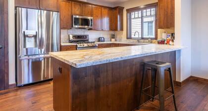 "Inbounds" at Canyon Lodge-- Huge Slopeside Home with Private Hot Tubs & Garages