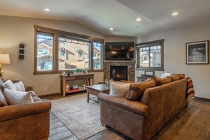 Smart TV, fireplace - "Inbounds"-- 6BR @ Canyon Lodge | 2 Hot Tubs | 4 Kings | 4-Car Garage (Mammoth Lakes)