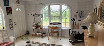 Absecon Cottage Retreat- Close to Atlantic City