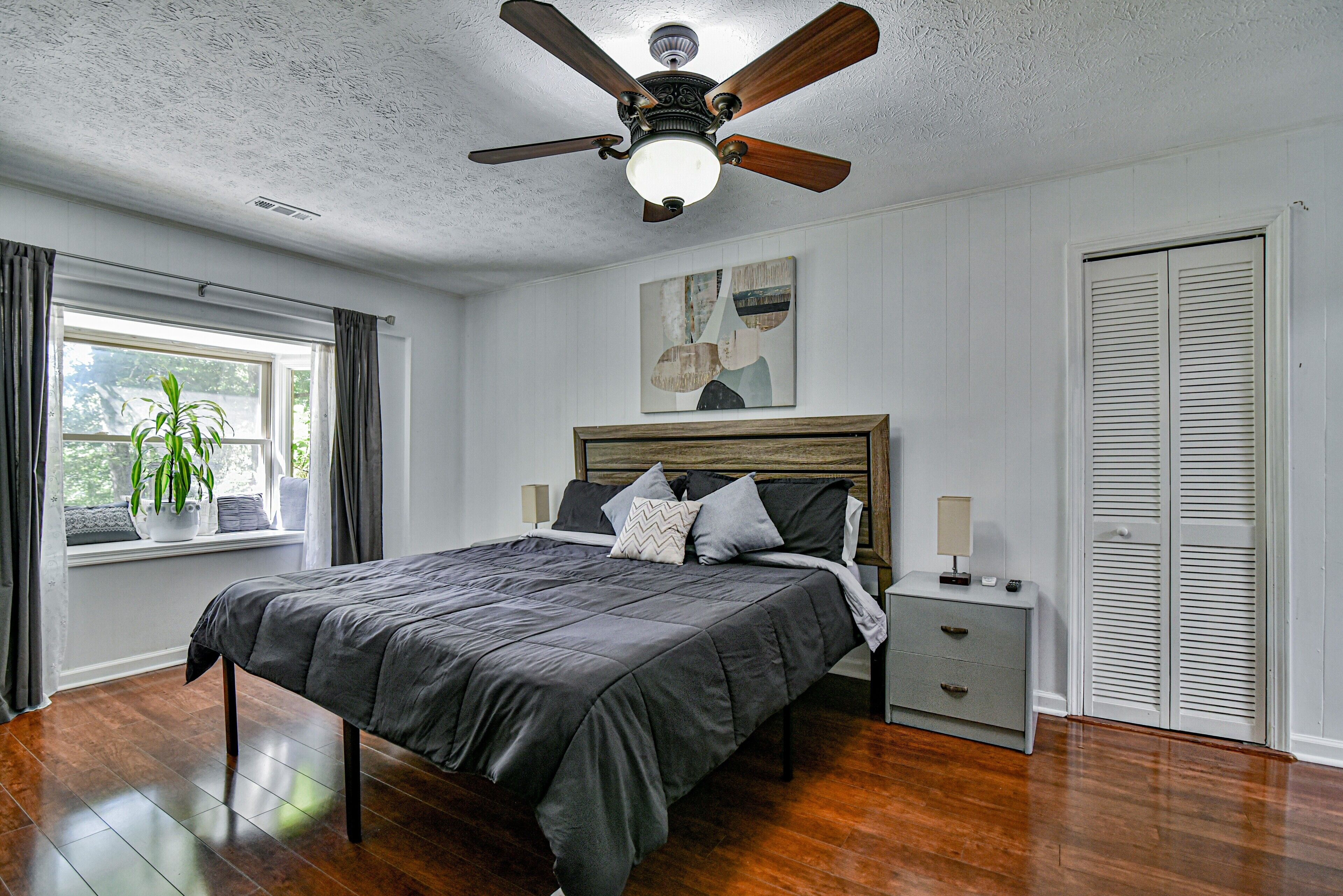 Casa familiar | 4 dormitorios, decoración individual, mobiliario individual