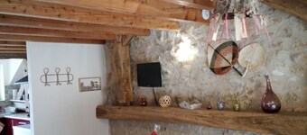 Appartement Rénovée Dans un Corp de Ferme a 5 Minutes du Châteaux