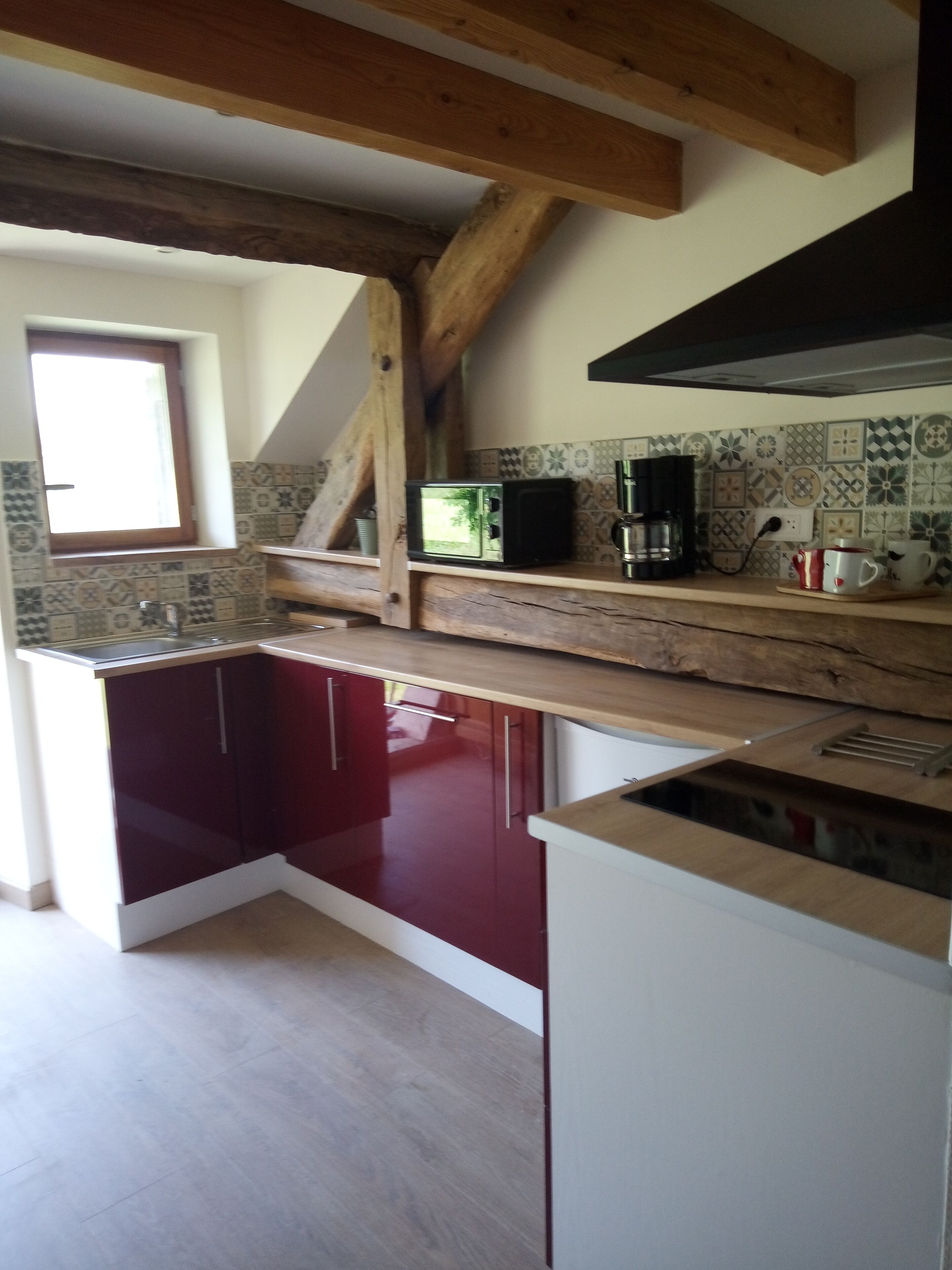 冰箱、微波炉、烤箱、炉灶