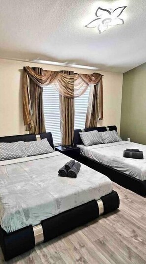 4 chambres, fer et planche Ă repasser, Wi-Fi gratuit, draps fournis