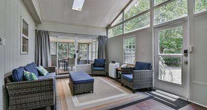 2 BR apt near Mtn to Sea Hiking Trail