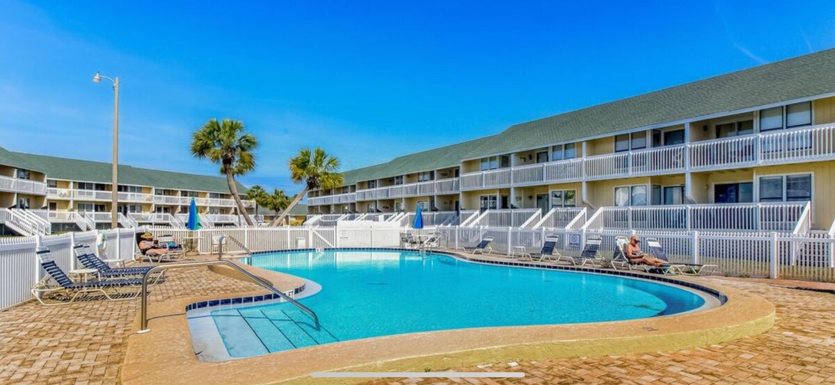 Photo 19 of Cozy Beach Condo in Destin’s Sandpiper Cove #1074