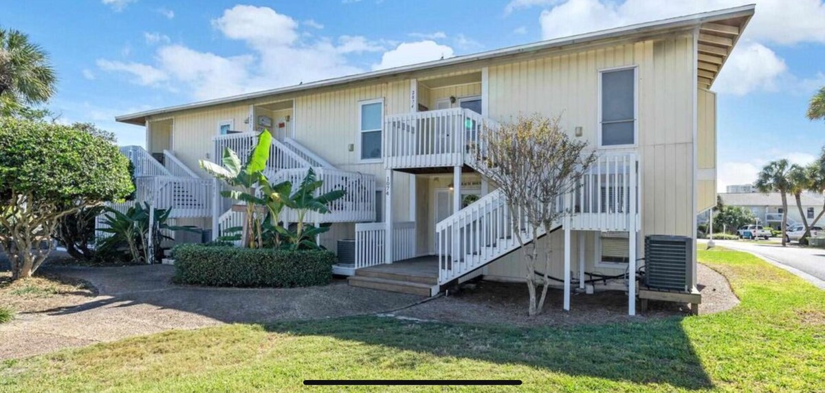 Photo 13 of Cozy Beach Condo in Destin’s Sandpiper Cove #1074