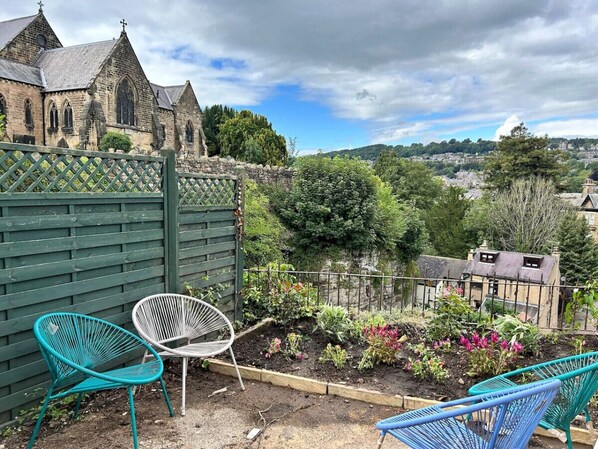 Property grounds - The Bell Chime - newly refurbished 3 bed house (Matlock)