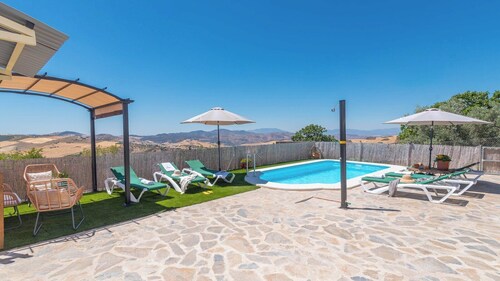 Casa Pulirio Antequera - La Higuera by Ruralidays