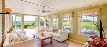 Awesome home in Harlösa with lake view