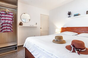 Iron/ironing board, free cots/infant beds, free WiFi, bed sheets - Droom appartementen (Jan Thiel)