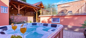 Awesome home in Daruvar with jacuzzi