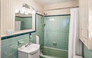 Hair dryer, towels, toilet paper