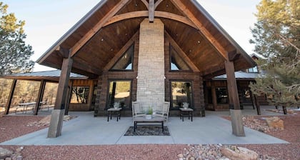 New! Juniper Ridge Luxury Lodge @ East Zion & Bryce