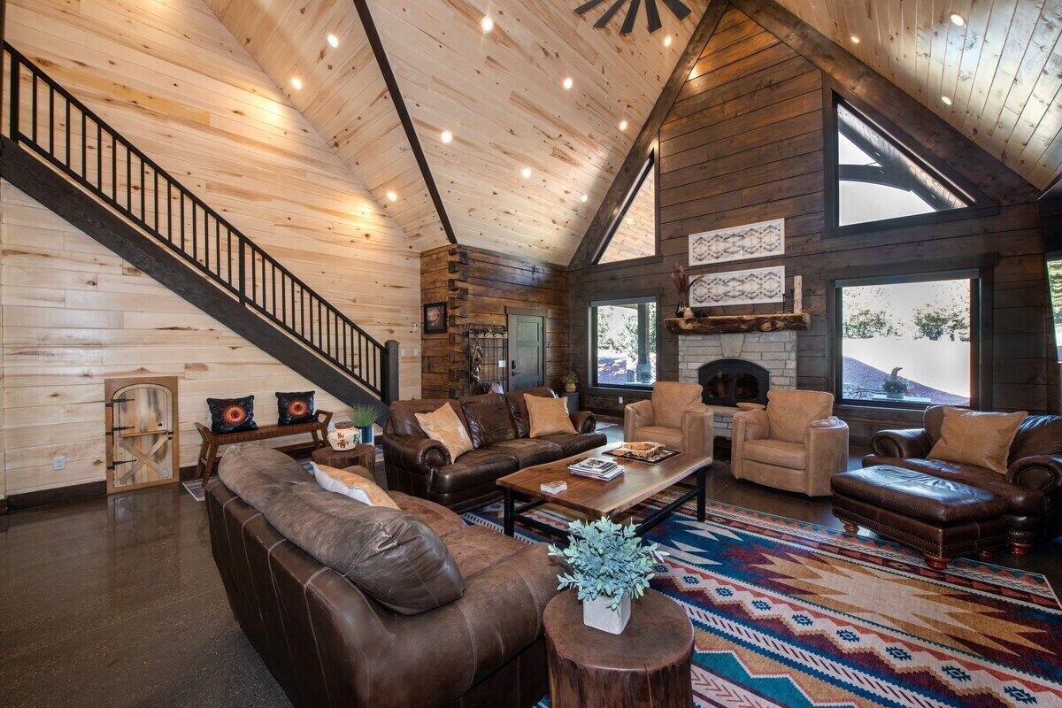 TV connectée, cheminée, baby-foot, espaces bureaux