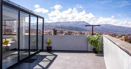 Modern 2 bedroom apartment near the historical center of Cusco.