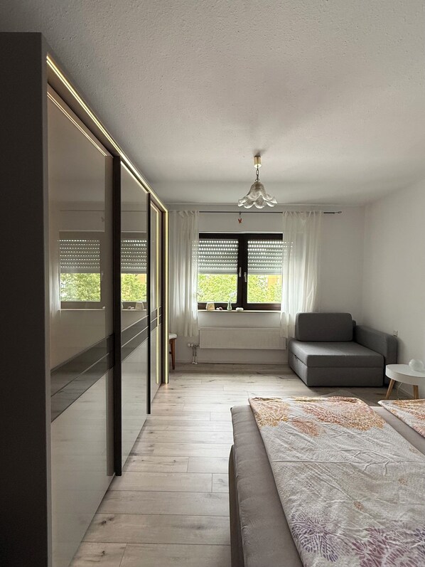 1 bedroom, iron/ironing board, free WiFi, bed sheets