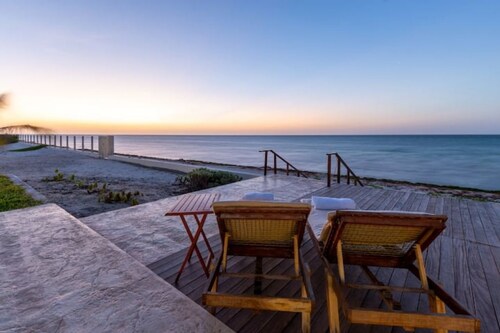 VILLA KUXTAL, OCEANFRONT