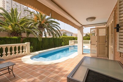 GuestReady - Steps to the Mediterranean Sea