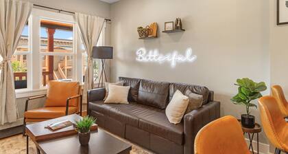 Modern condo in the heart of Uptown Butte - Unit B