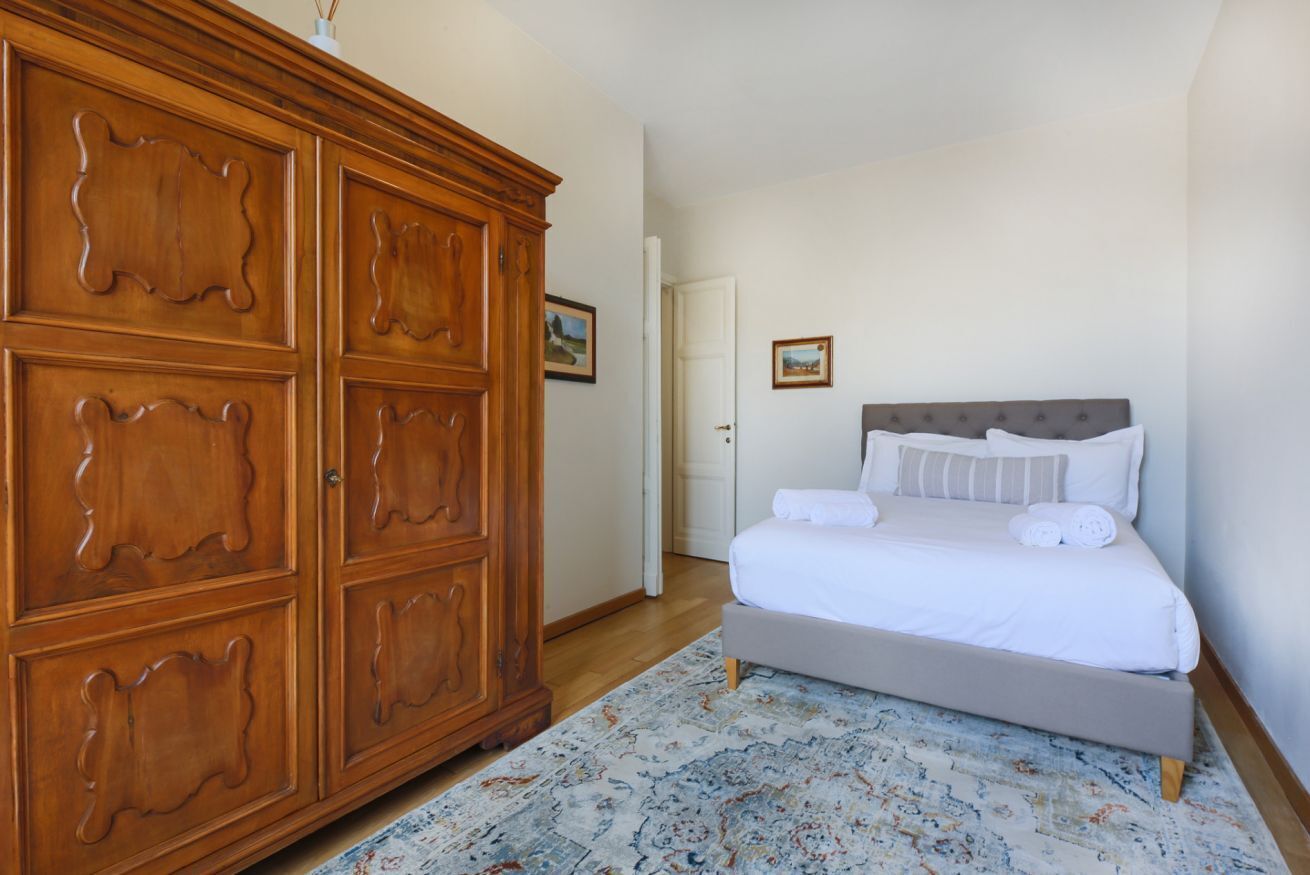 4 chambres, fer et planche à repasser, Wi-Fi, draps fournis