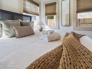 2 多间卧室、熨斗/熨衣板、免费 WiFi、床单