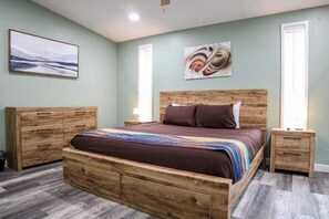 2 Schlafzimmer, Schreibtisch, Bügeleisen/Bügelbrett, kostenloses WLAN