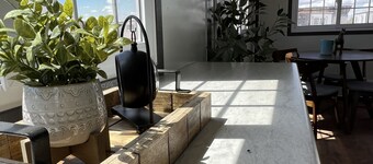 After-Hours Bliss: Cozy BoxHouse for Relaxation, Monahans, TX