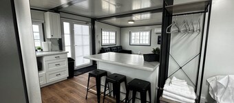 Cozy Space, Expansive Feel: Very open BoxHouse, Monahans, TX