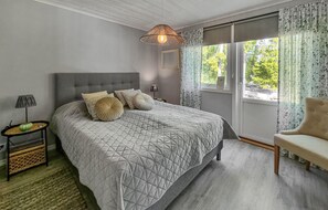 2 makuuhuonetta, vauvan matkasänky, ilmainen Wi-Fi, vuodevaatteet