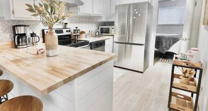 Convenient Game Day 1BR Condo Near FSU Stadium