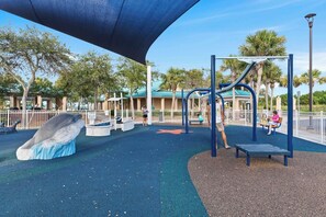 Children’s area - Okaloosa Island 1BR Condo w/ Direct Beach Access (Fort Walton Beach)