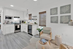 Microwave, oven, stovetop, coffee/tea maker