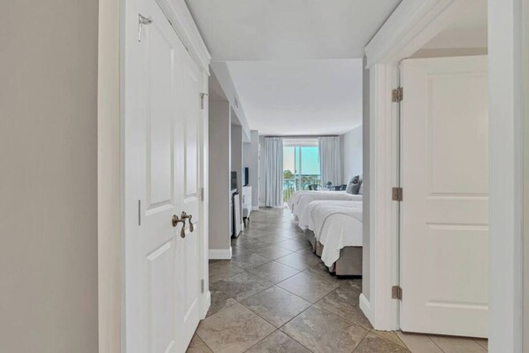 熨斗/熨衣板、WiFi、床单