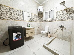 Towels - 2BR Maadi Gem Walking to Nile (Maadi Al Khabiri Al Wasti)