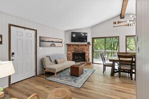 Smart TV, fireplace, video games, books