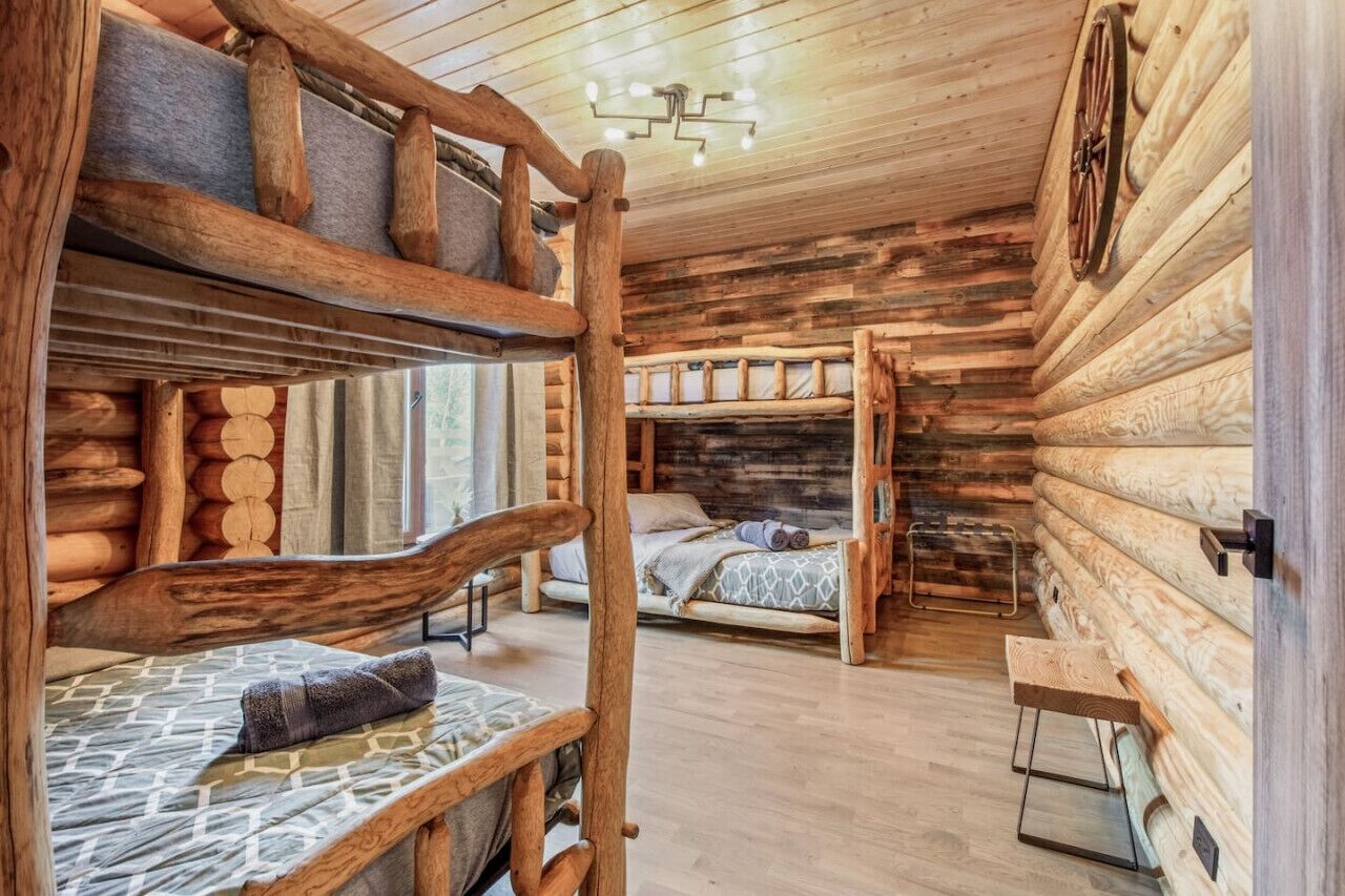 6 chambres, fer et planche à repasser, Wi-Fi gratuit, draps fournis