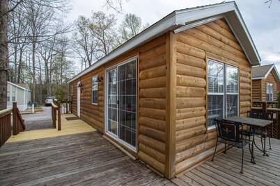 Story-time Stay at Our Rupert Cottage!