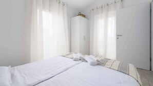 3 室のベッドルーム、WiFi
