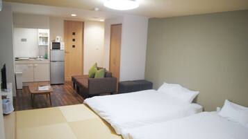 1 多间卧室、办公桌、免费 WiFi、床单