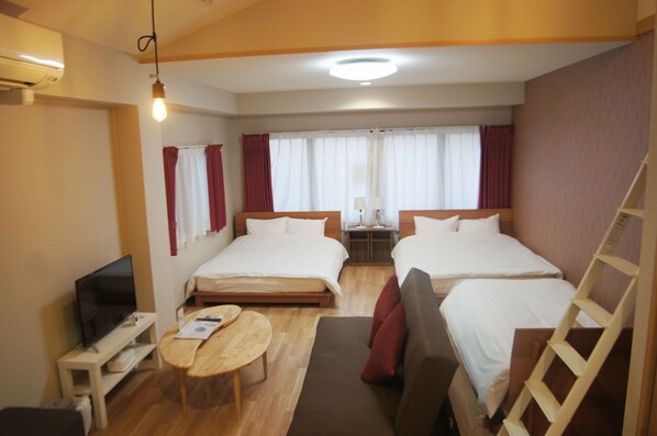 1 bedroom, desk, free WiFi, bed sheets