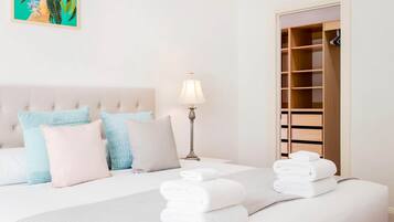 4 bedrooms, WiFi, bed sheets