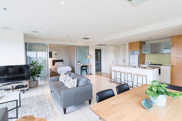 Interior - Liberty 727 -Glenelg- Marina & City Views (Glenelg)