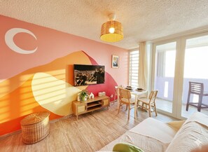 Living area - Cozy 1-bedroom apartment in amazing San Juan with AC (San Juan)